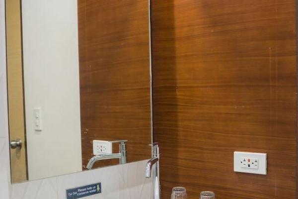 Hotel BED+BATH Serviced Suites